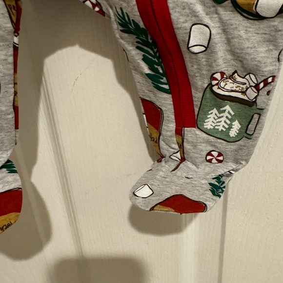 Mud Pie Infant Christmas Peppermint Cocoa Sleeper 0-3 Months, Winter Sleeper - Picture 7 of 14